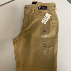New with Tags Aeropostale High Rise Jegging, Size 2S